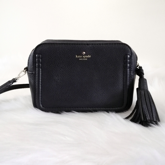 kate spade Handbags - Kate Spade Black Leather Crossbody Bag